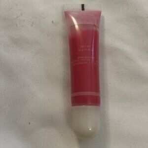 Models Prefer Aqua Lip Lip lights Lip Color gloss Bright Pink Color Ultra Shinny